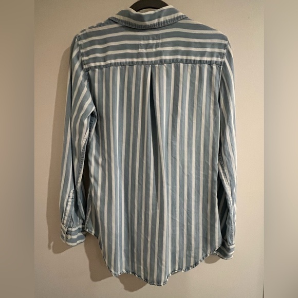 Rails Light Blue and White Striped Shirt - Picture 2 of 3